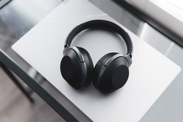 Do Binaural Beats Work With Bluetooth Headphones?